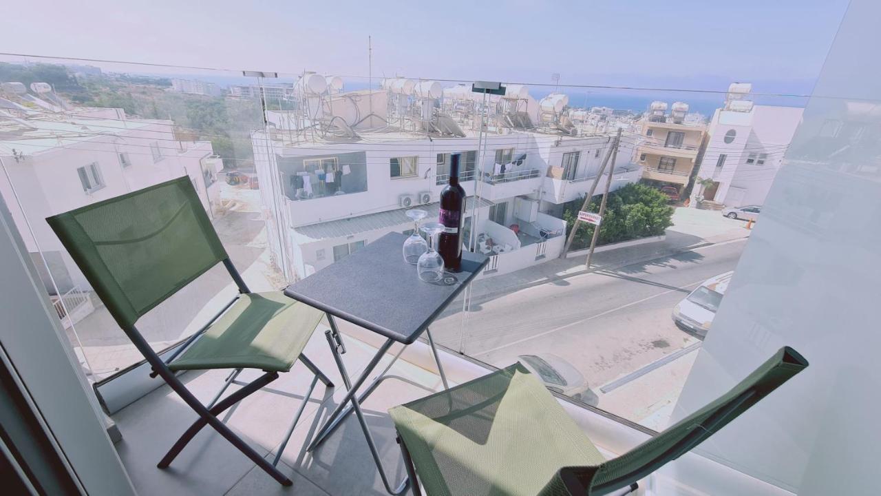 Stay Napa Living Studios Agia Napa Buitenkant foto