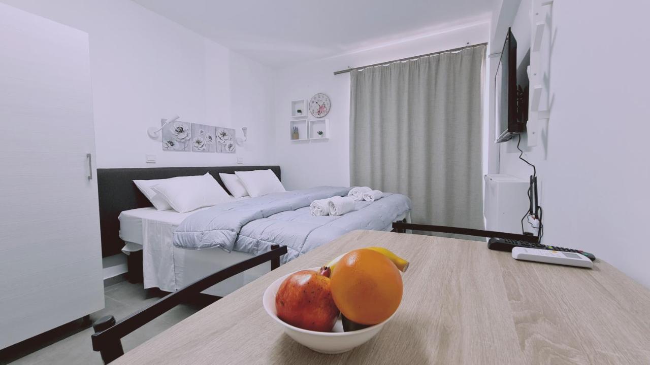 Stay Napa Living Studios Agia Napa Buitenkant foto