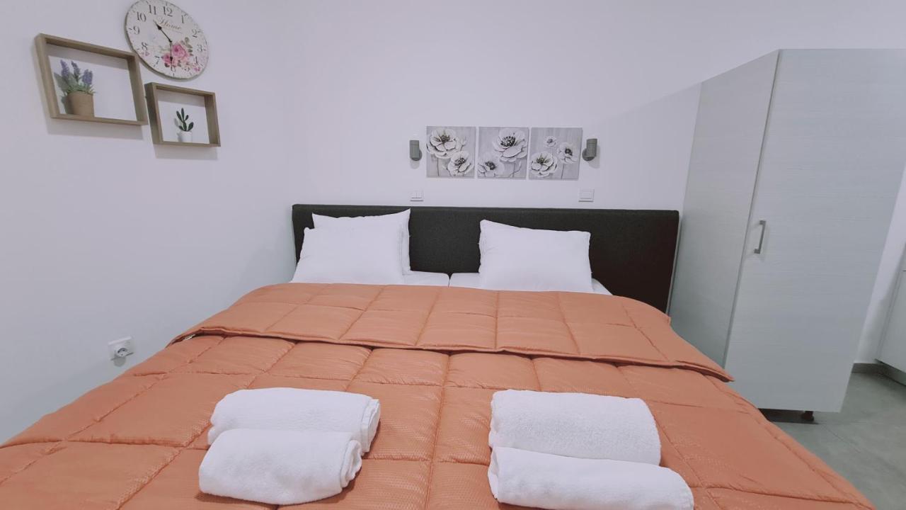 Stay Napa Living Studios Agia Napa Buitenkant foto