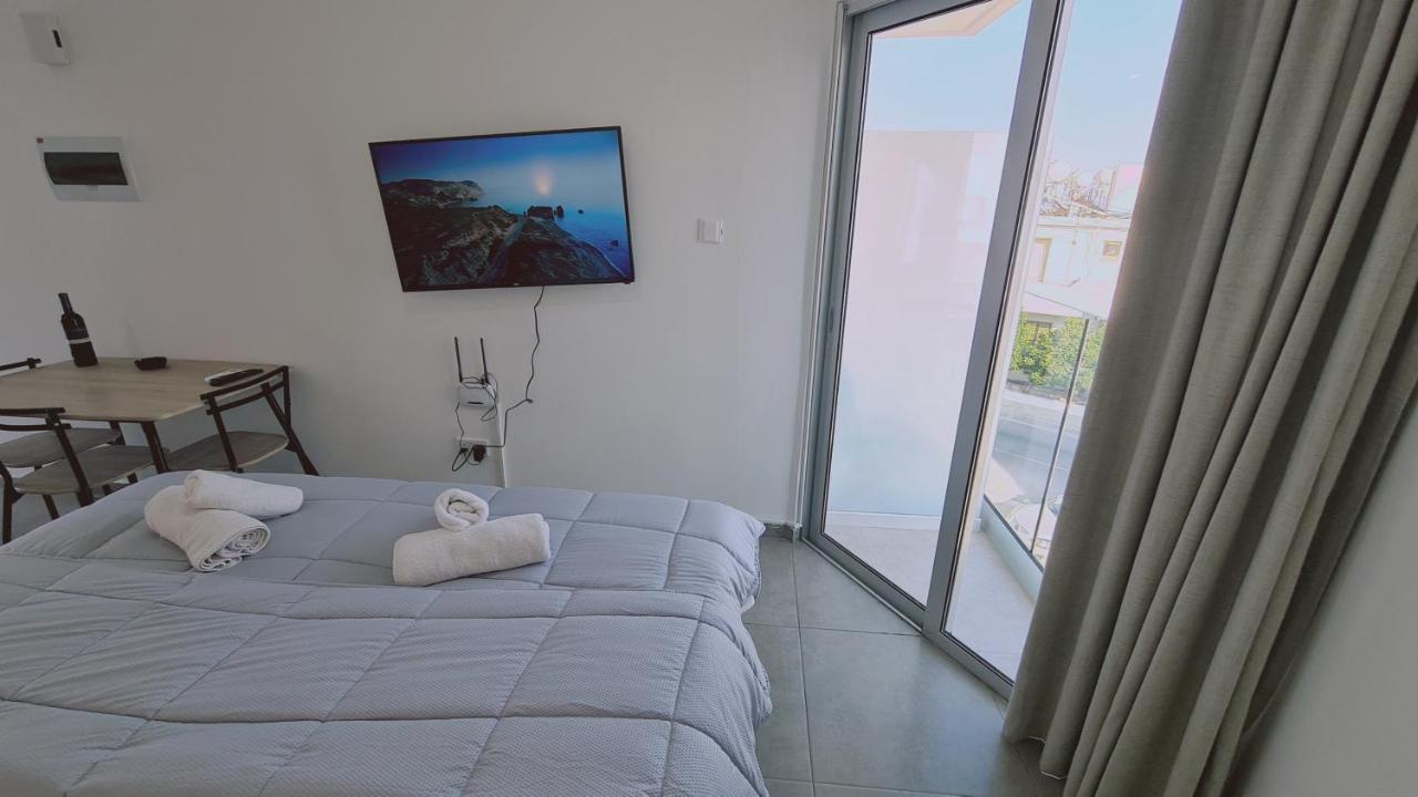 Stay Napa Living Studios Agia Napa Buitenkant foto